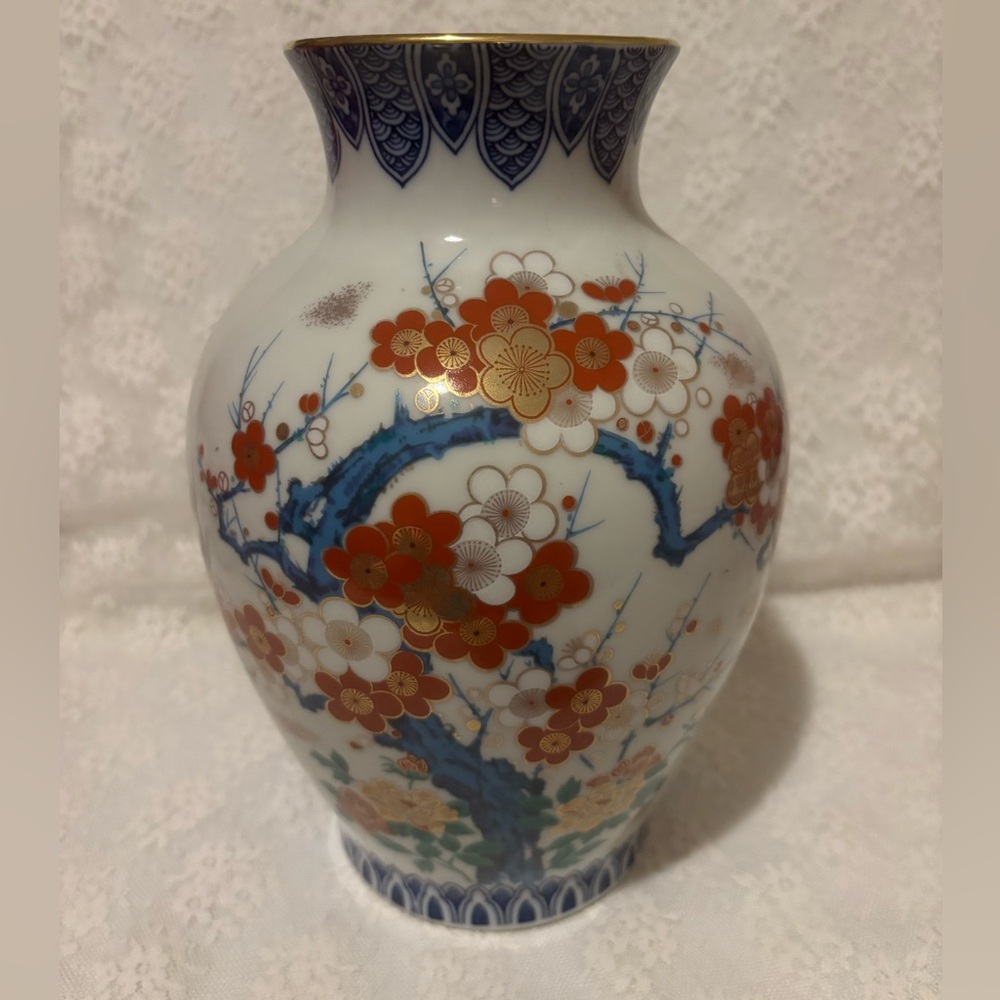 Japanese Porcelain Floral Vase
